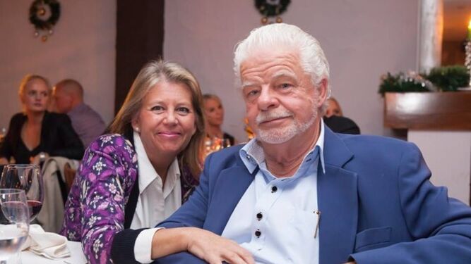 La alcaldesa de Marbella, Ángeles Muñoz, junto a su marido, Lars Broberg, en una imagen de archivo.