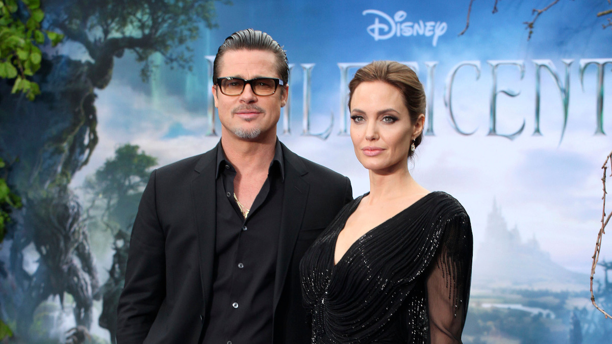 Angelina Jolie desvela que vendió su bodega para olvidar el alcoholismo de Brad Pitt