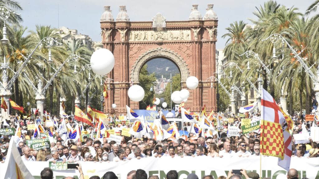 Queda decretada la persecución del español