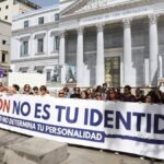 Feministas se manifiestan contra la ley trans de Irene Montero