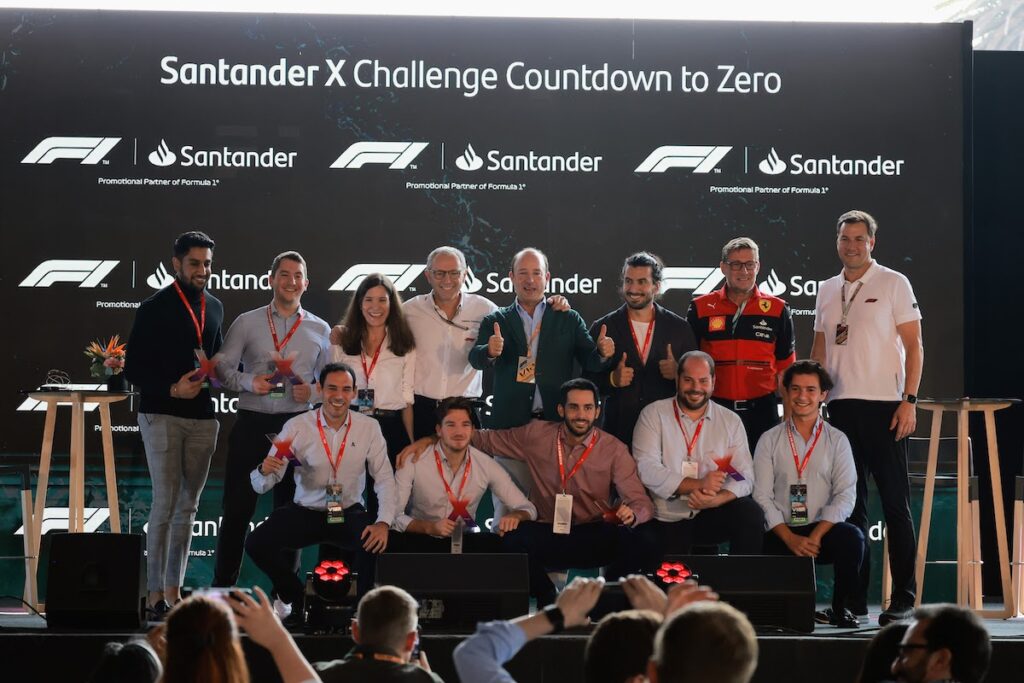 La carrera hacia las cero emisiones viaja en Fórmula 1, de la mano de Banco Santander