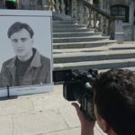 Cartel con la fotografía de Miguel Ángel Blanco en una concentración de homenaje/ EUROPA PRESS