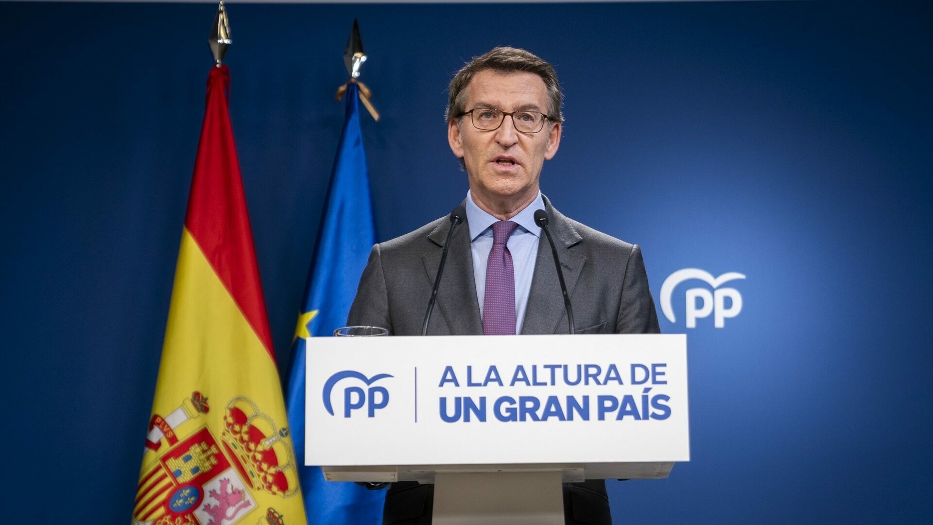 Feijóo acusa a Sánchez de "desproteger" España y recuperará la sedición en cuanto gobierne