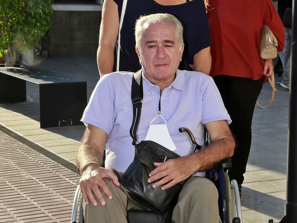 Preocupación por el estado de salud de Bernardo Pantoja, padre de Anabel Pantoja