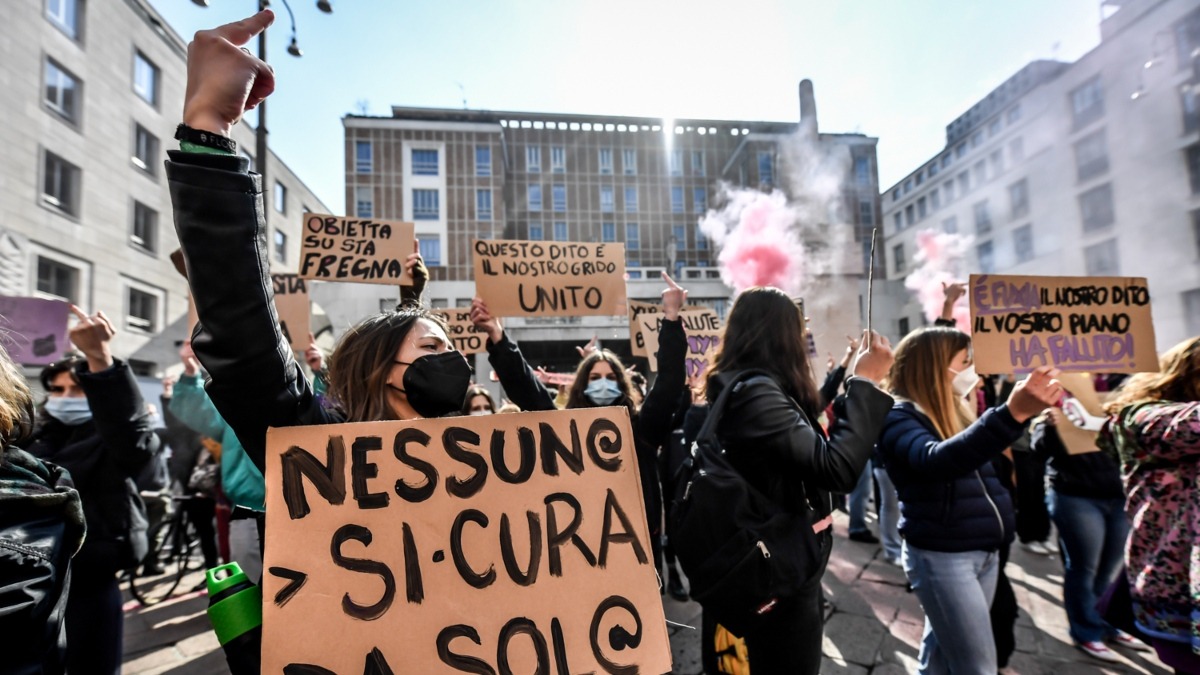 Manifestación feminista en Italia en el Día Internacional de la Mujer