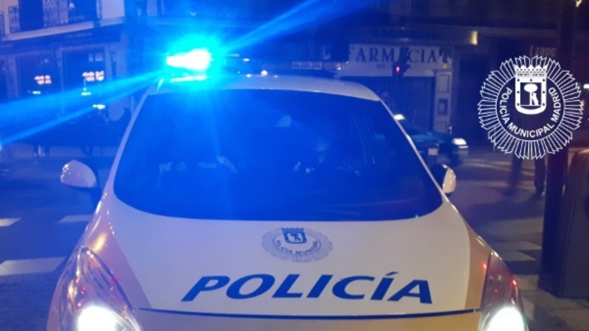 Imagen de recurso de un coche patrulla de la Policía Municipal de Madrid