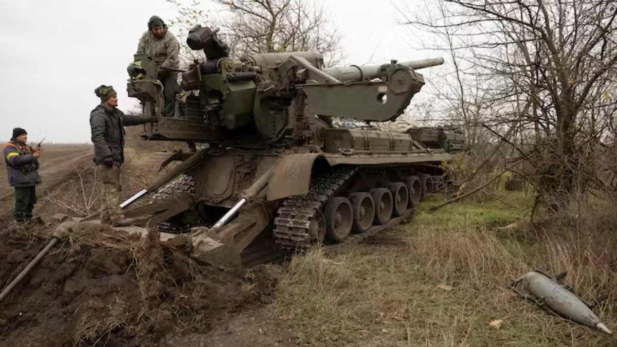 Una posición de artillería ucraniana en las afueras de Jersón