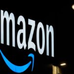 Amazon pierde 2.722 millones en 2022, arrastrado por la empresa de coches eléctricos Rivian