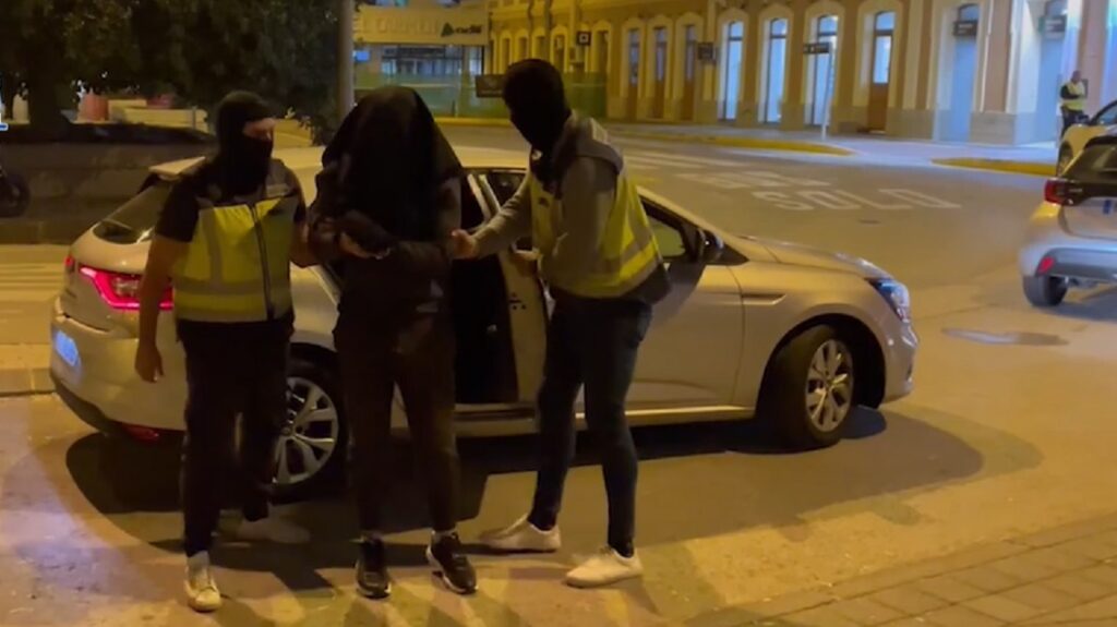 La Policía detiene a un presunto yihadista en Murcia que quería convertirse en 