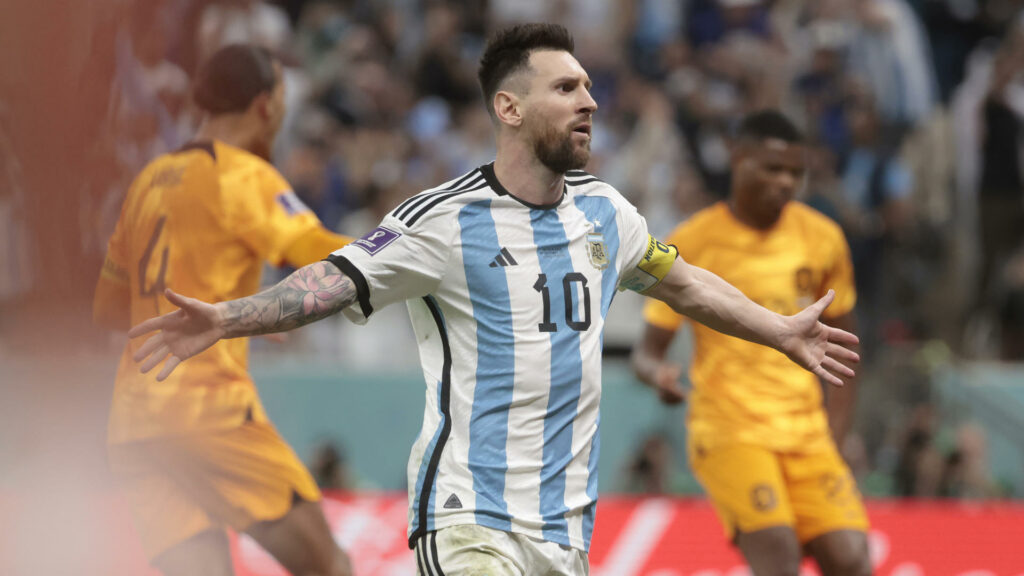 Los destellos de Messi y los penaltis clasifican a Argentina para las semifinales
