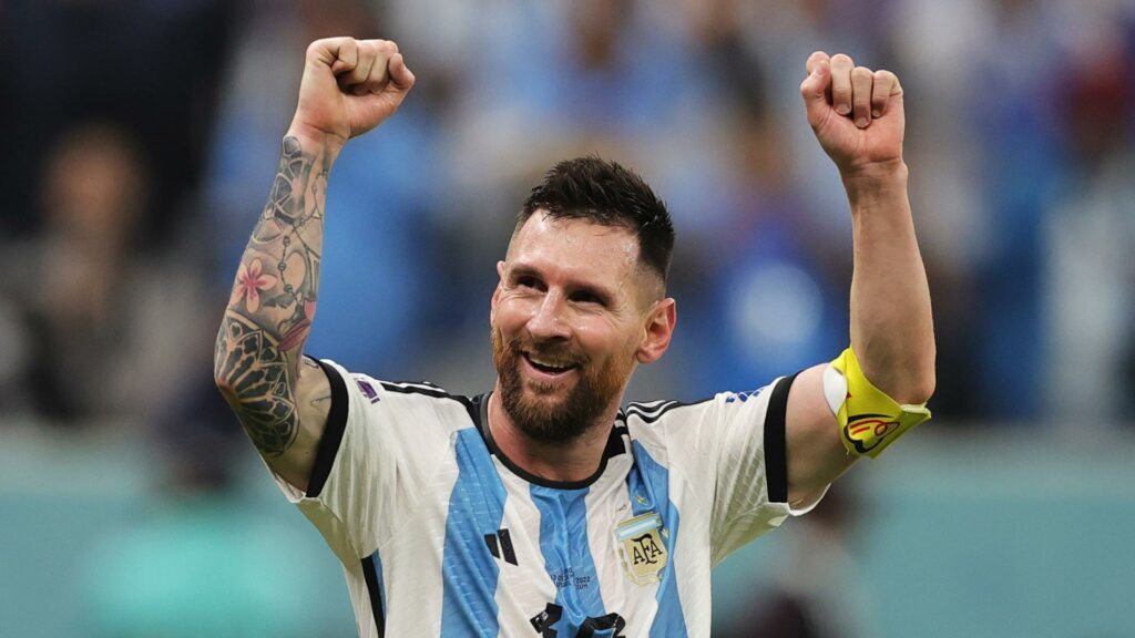 El Messi más 'maradoniano' vuelve a llevar a Argentina a una final de Mundial