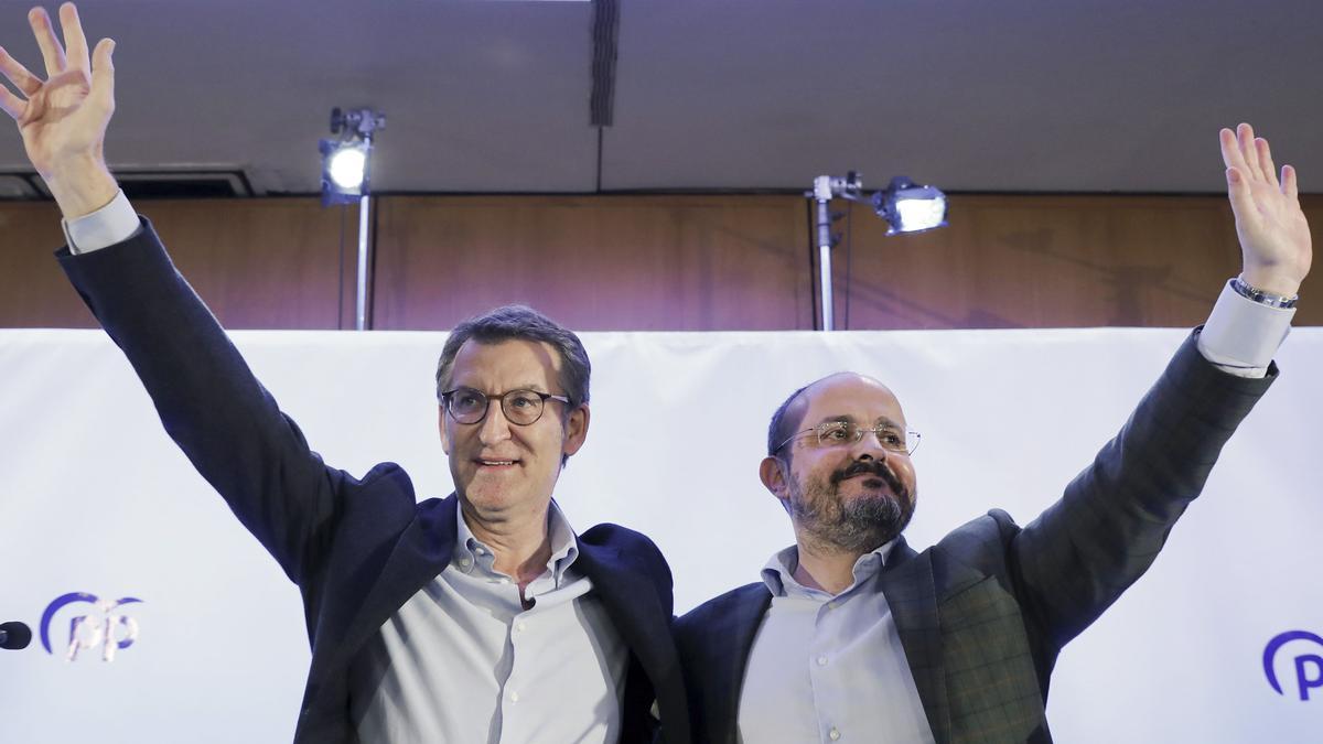 Cargos del PP piden un congreso en Cataluña para resucitar el partido antes de mayo