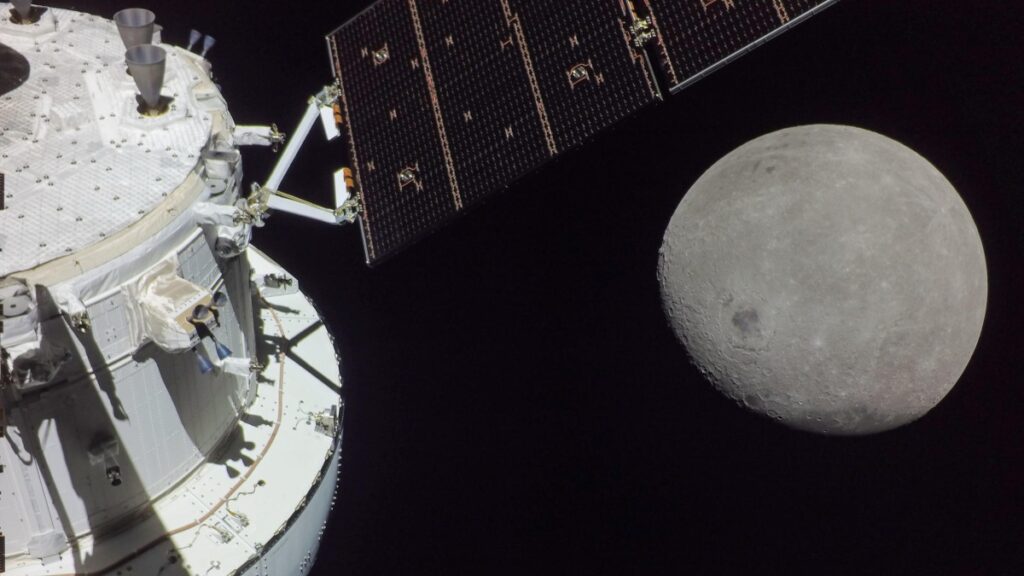 La misión Artemis regresa con éxito a la Tierra tras 25 días en órbita lunar