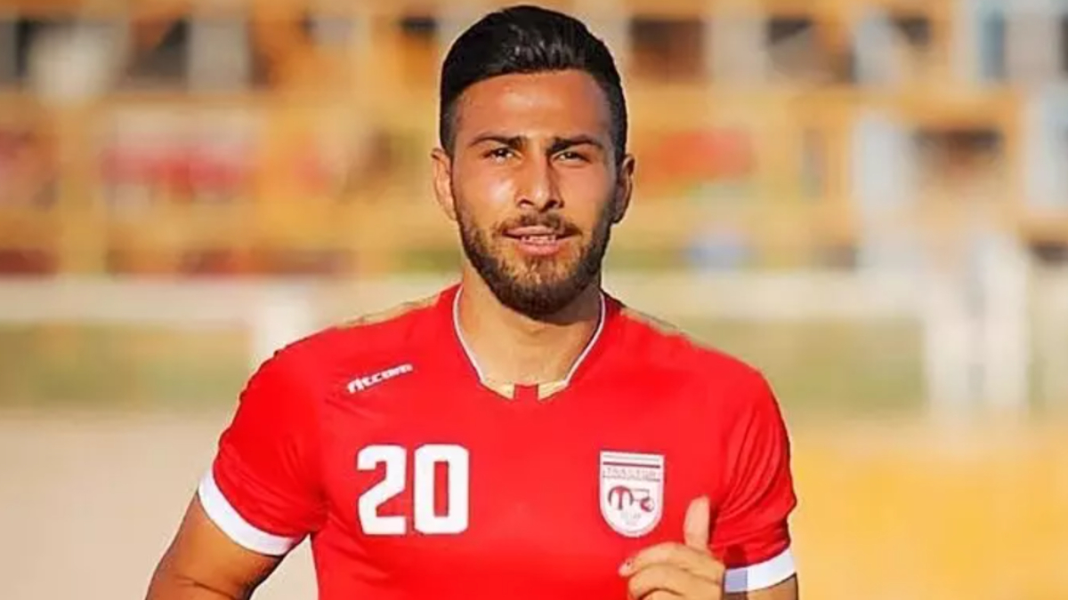 El futbolista iraní Amir Nasr Azadani evita la pena de muerte pero es condenado a 26 años de prisión