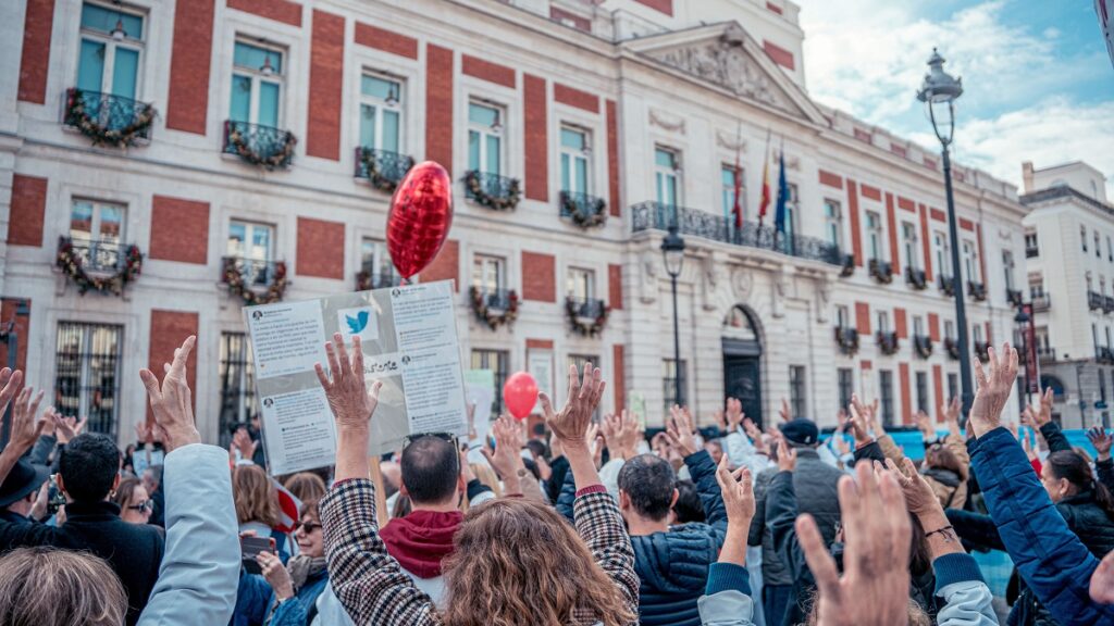 Punto final a la huelga de la Atención Primaria en Madrid: Ayuso firma el acuerdo con los sanitarios