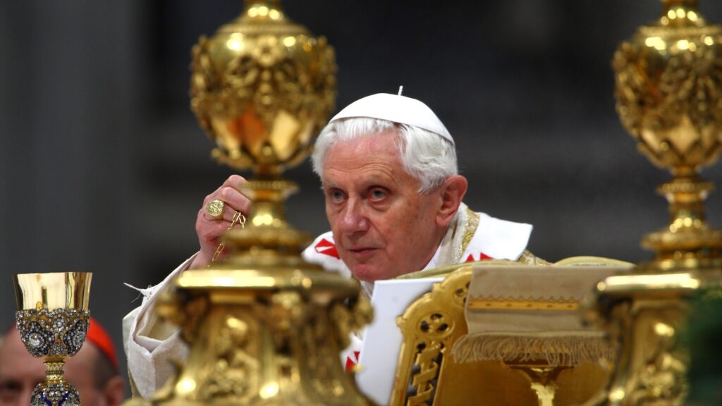 Benedicto XVI: un hombre en desacuerdo con el mundo moderno