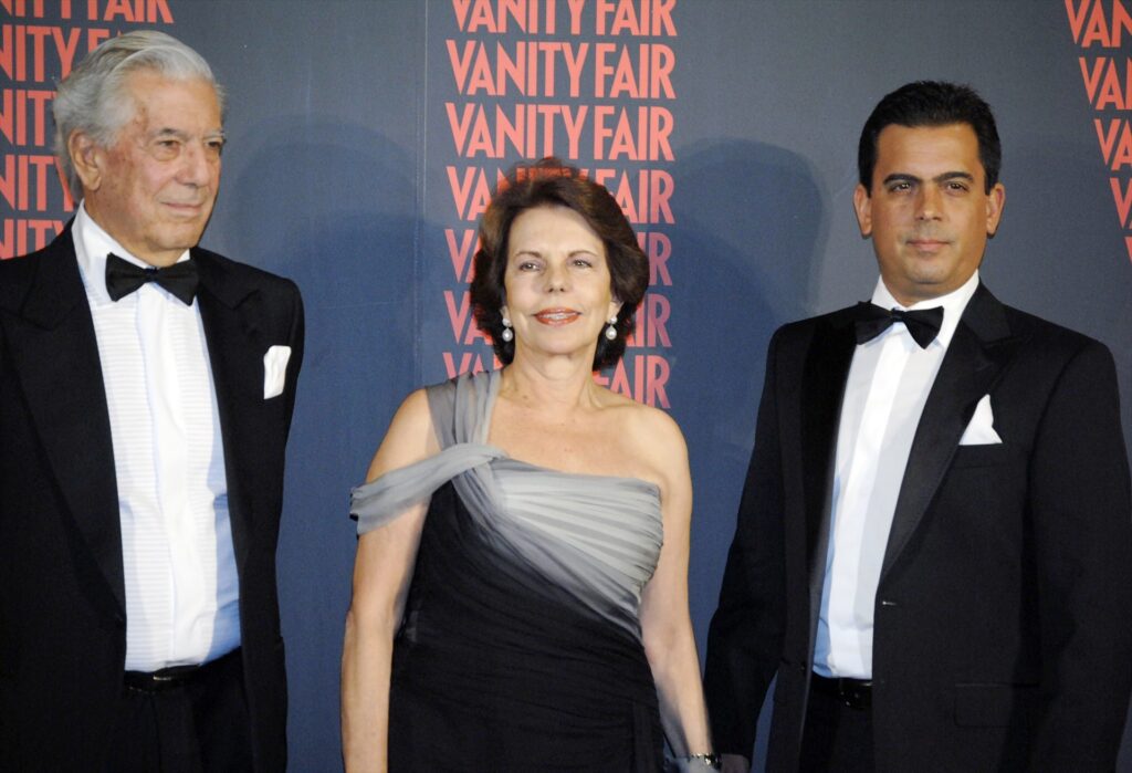 Mario Vargas Llosa, su exmujer Patricia Llosa y su hijo Álvaro Vargas Llosa