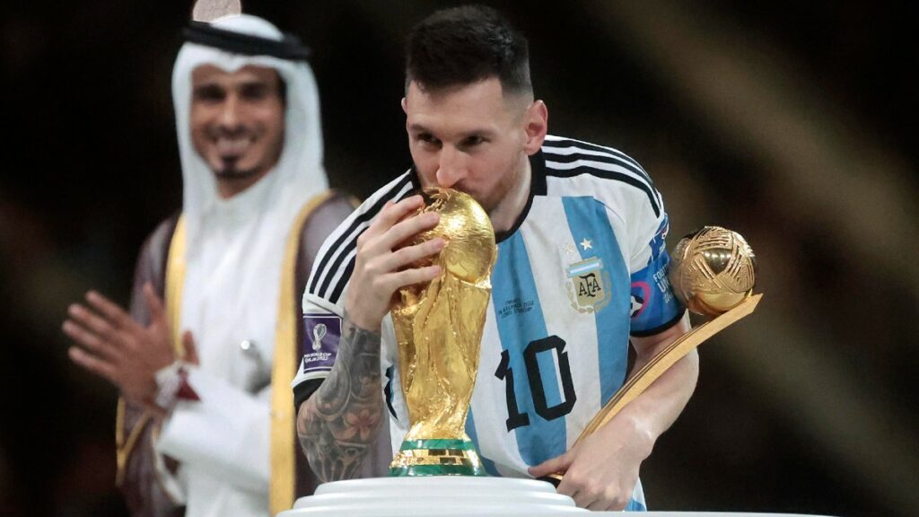 Messi logra al fin la gloria del Mundial en un duelo agónico con Mbappé