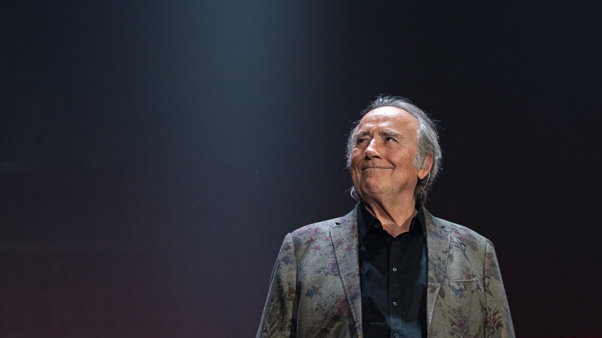 Serrat se despide de los escenarios tras más de 50 años en la música