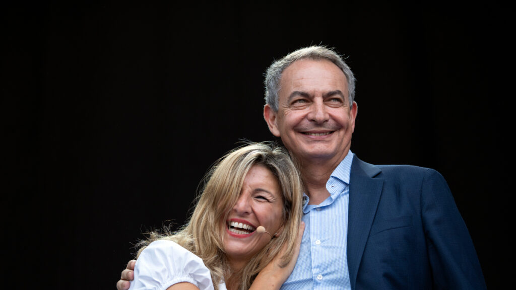 Díaz y Zapatero viajarán a Buenos Aires para apoyar a Kirchner, condenada por corrupción