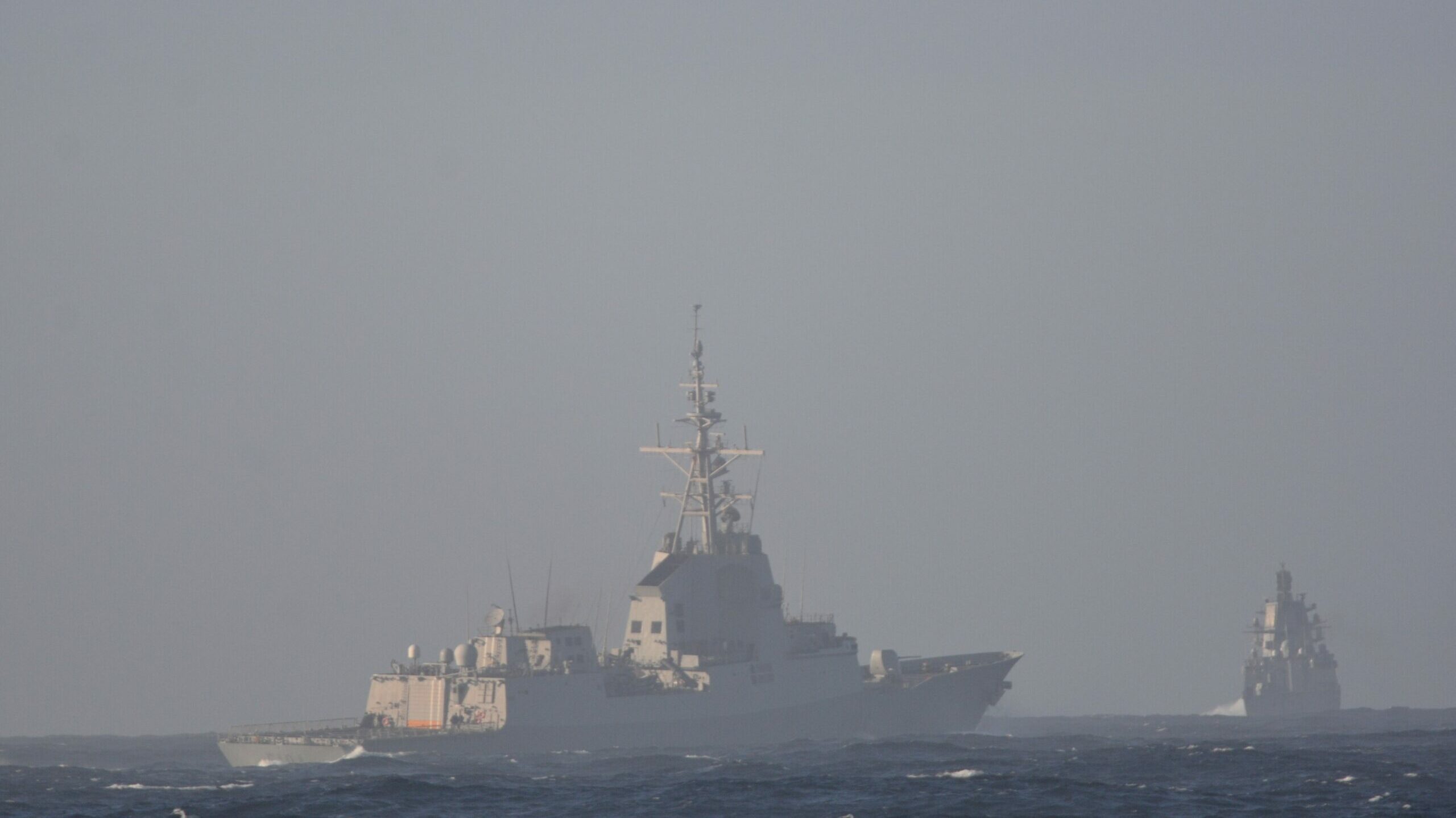 La fragata de la Armada, Méndez Núñez, y la rusa, 417 Admiral Gorshkov