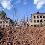 Un sanatorio destruido en la ciudad de Soledar, Ucrania