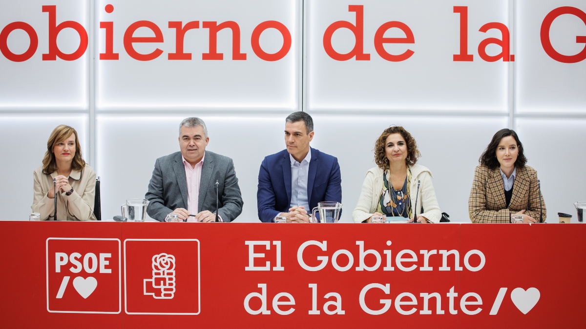 Preocupación en el PSOE por el caos que acosa al Gobierno en el arranque de 2023