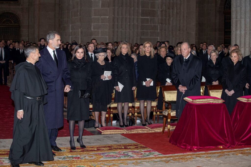 La última vez que concidieron los reyes Felipe, Juan Carlos y las infantas Elena y Cristina fue en enero de 2020