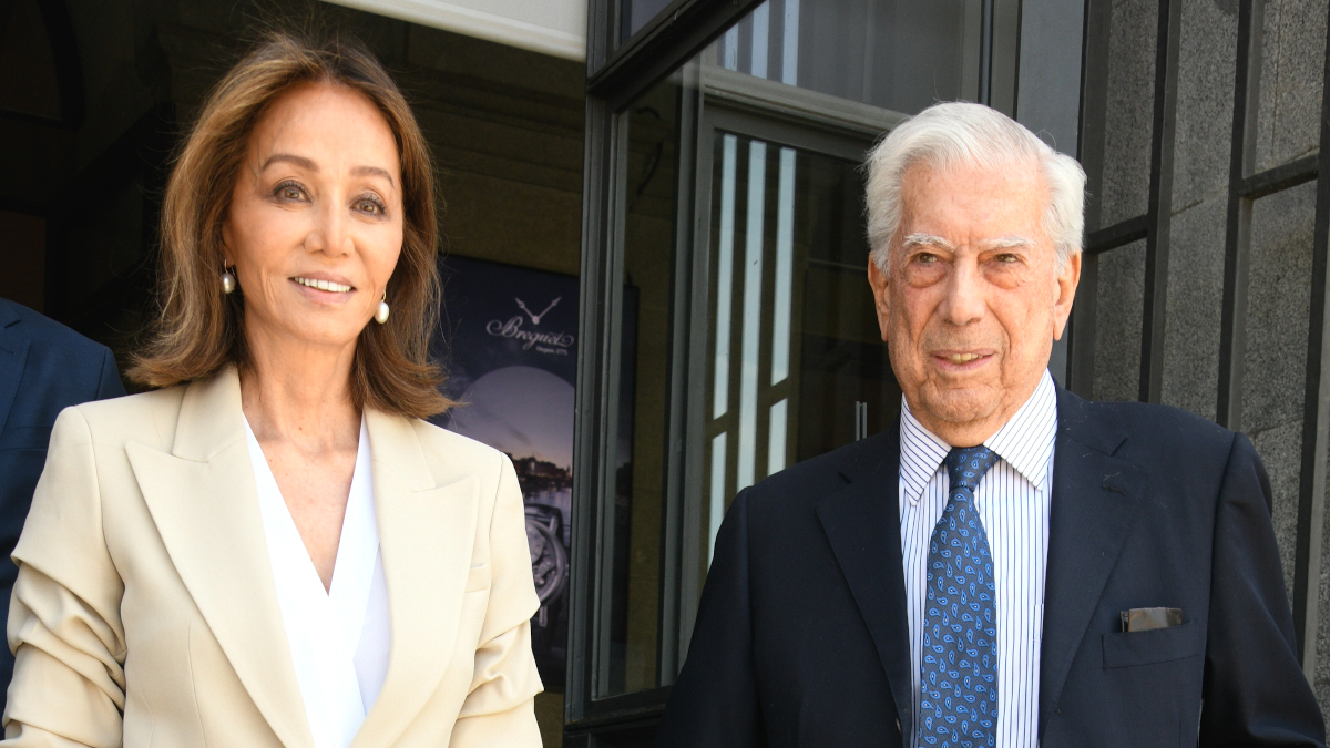 Mario Vargas Llosa desmiente a Isabel Preysler mientras ella da nuevos datos de su ruptura