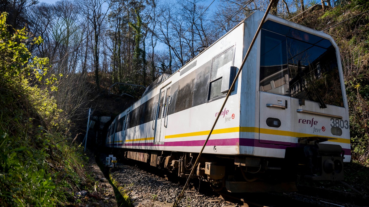 El BOE publica el método para rediseñar los trenes de Cantabria y Asturias