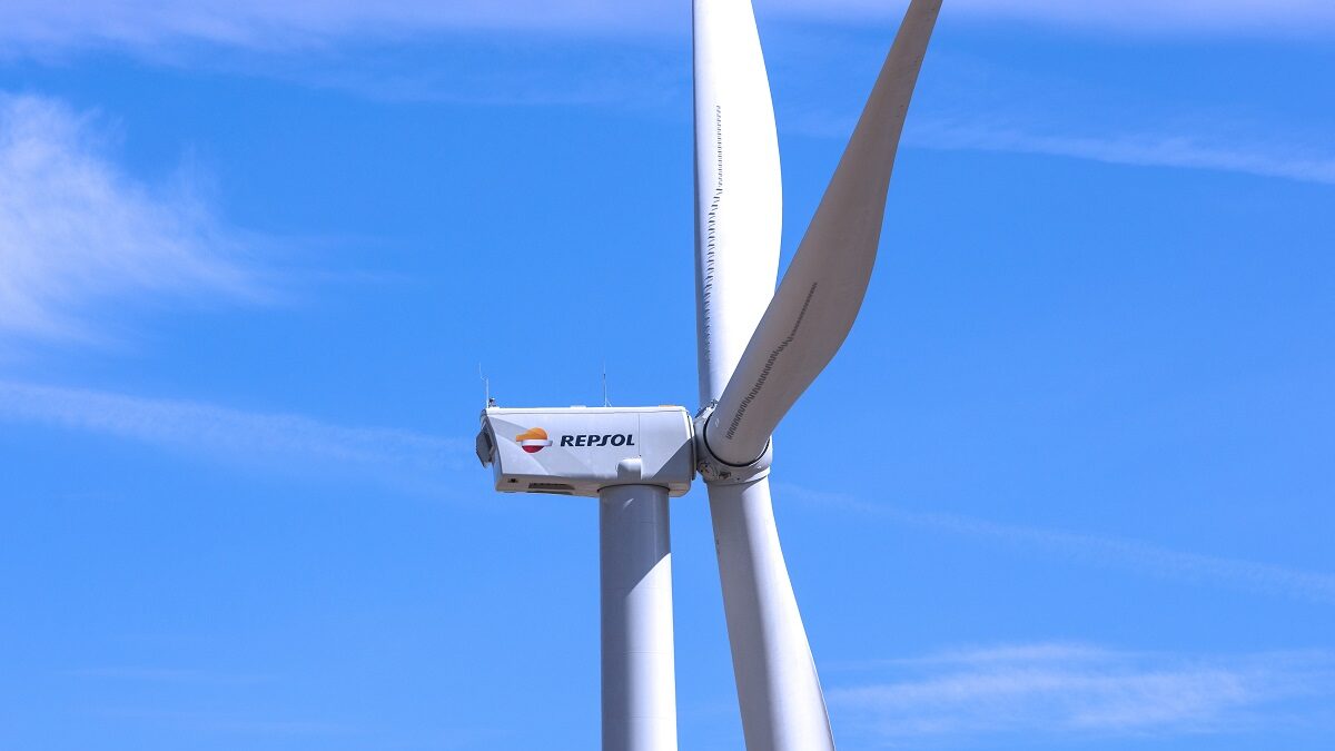 Repsol compra cinco proyectos renovables en España a la alemana ABO Wind