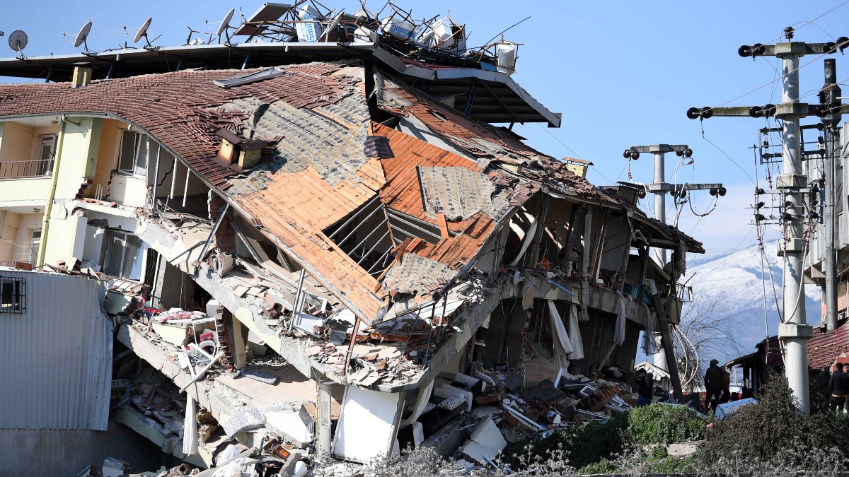 Un edificio destruido en Hatay, en el sur de Turquía