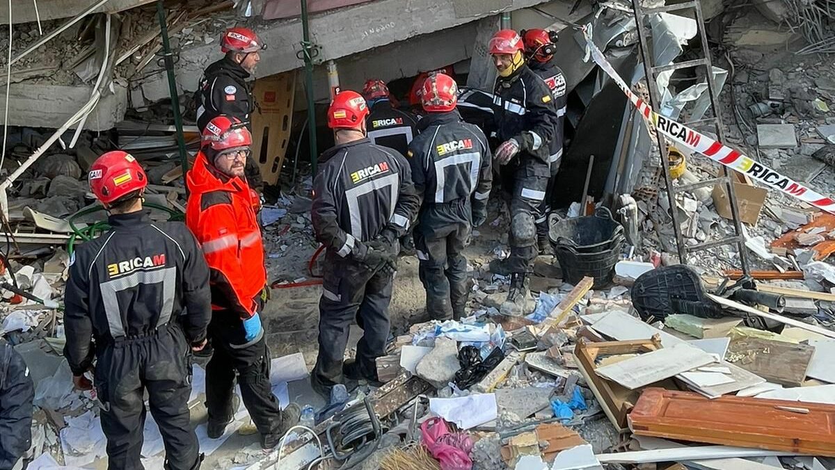 El equipo Ericam de la Comunidad de Madrid trabajando en la zona del terremoto de Turquía