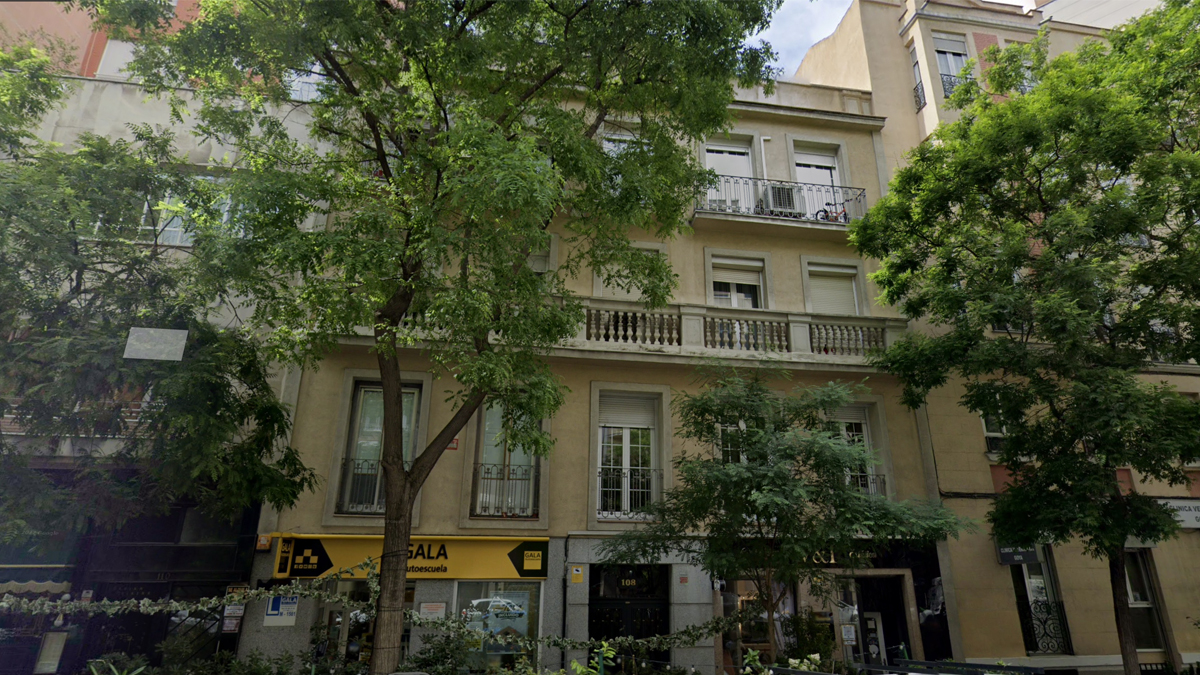 La ubicación de la calle Goya en Madrid donde la Policía Nacional salvó la vida de un hombre apuñalado por su pareja