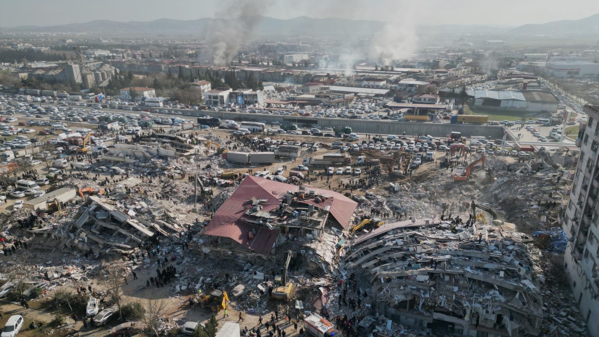 Última hora del terremoto en Turquía, en directo: la cifra de muertos supera las 21.000 mientras EEUU congela las sanciones a Siria