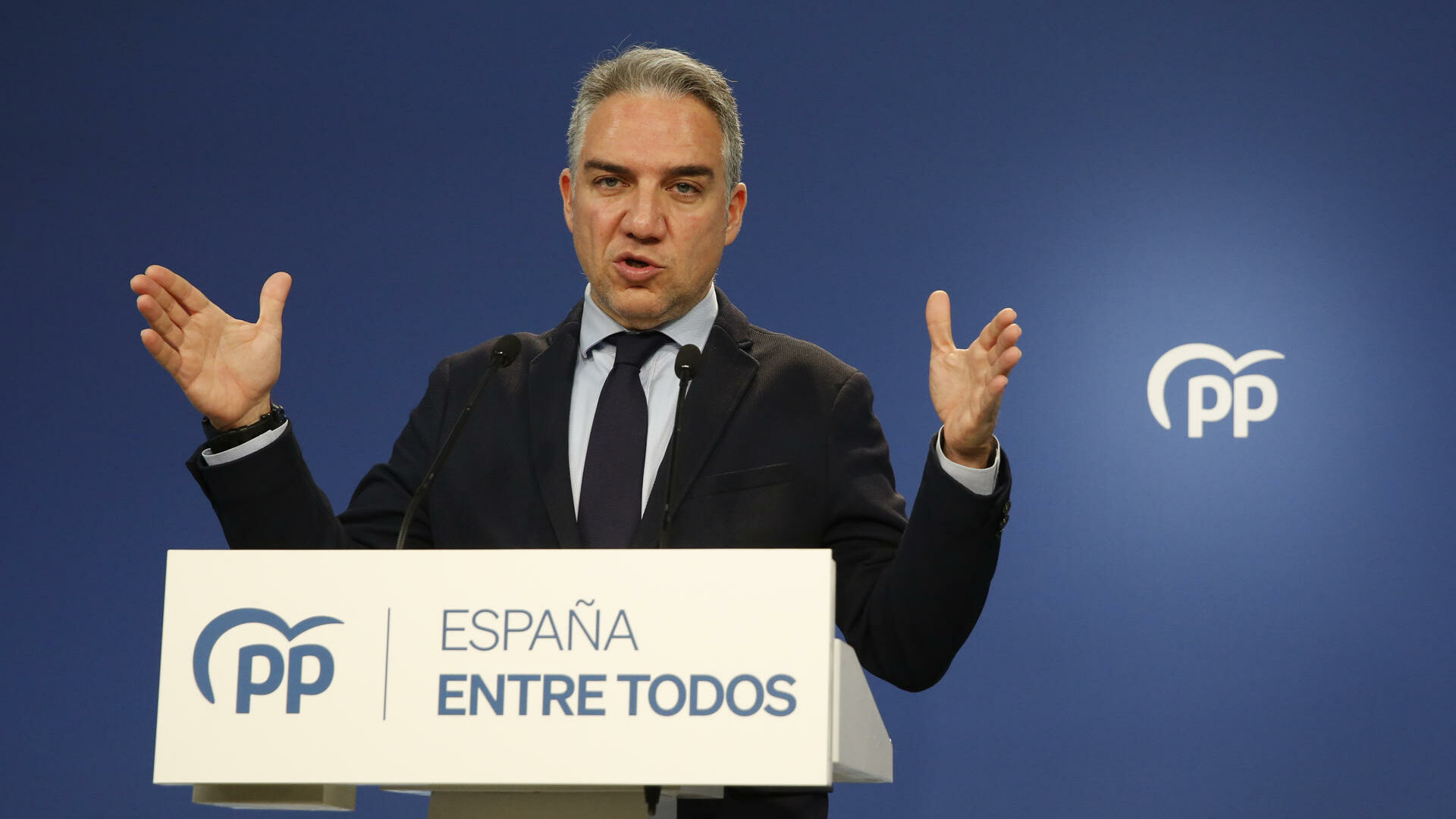 Ramón Tamames no logra el 'sí' del PP en la moción contra Sánchez: "No dan los números"