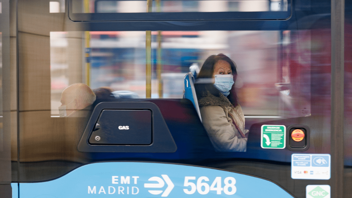 ¿Cuánto tiempo ha sido obligatoria la mascarilla en el transporte público?