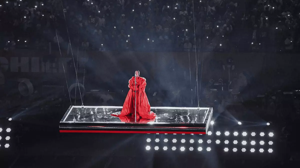 Así ha sido la actuación de Rihanna en la final de la Super Bowl 2023