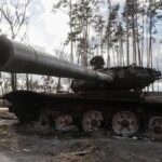Un tanque ruso destruido cerca de Kiev