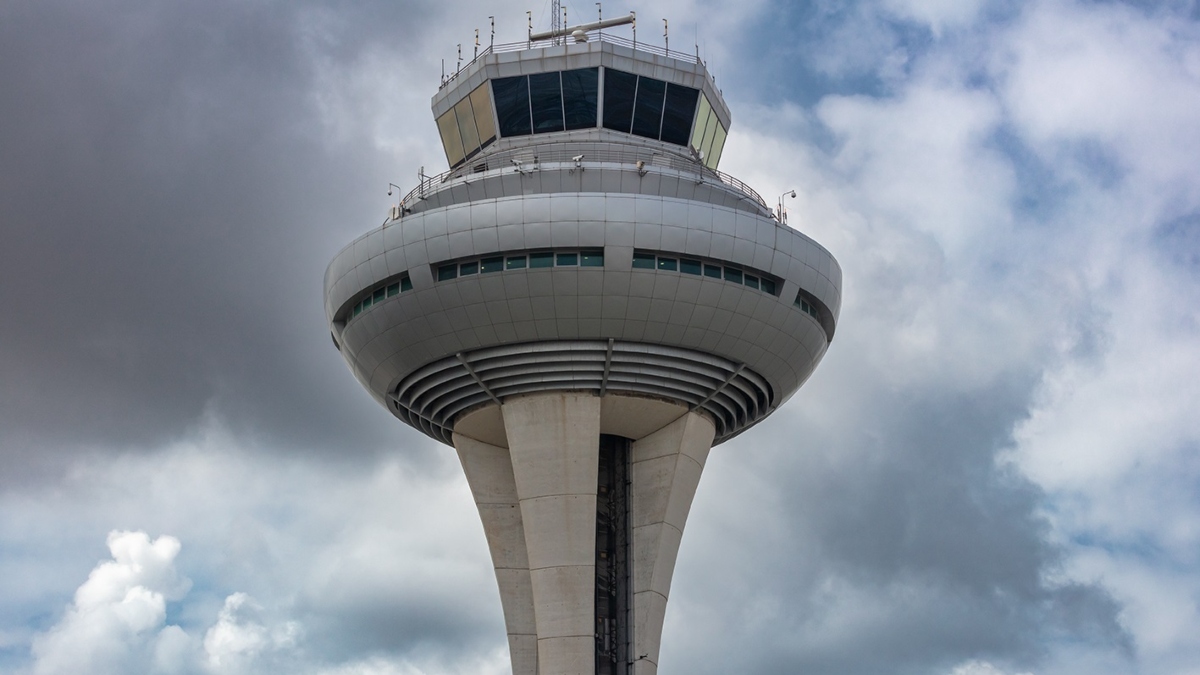 Torre de control del Aeropuerto Adolfo Suárez Madrid-Barajas