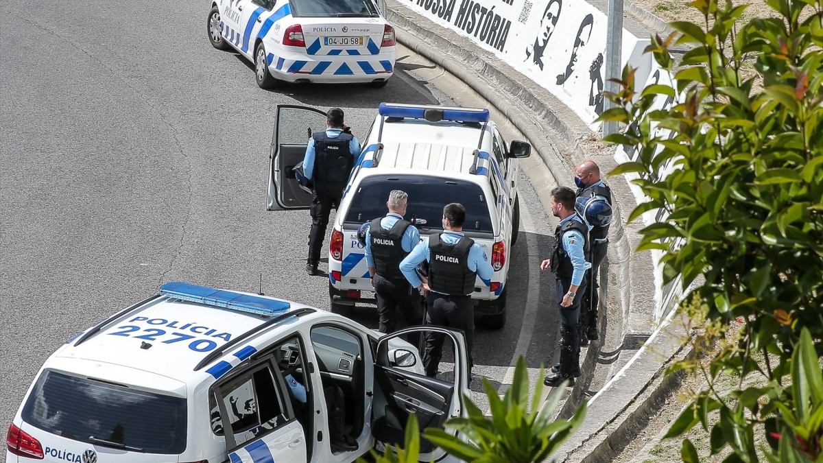 Policia en Lisboa