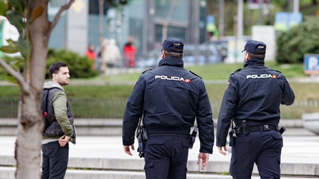 La Policía Nacional detiene a 14 jóvenes en Madrid, 12 de ellos menores, por asaltar a siete jóvenes para robarles