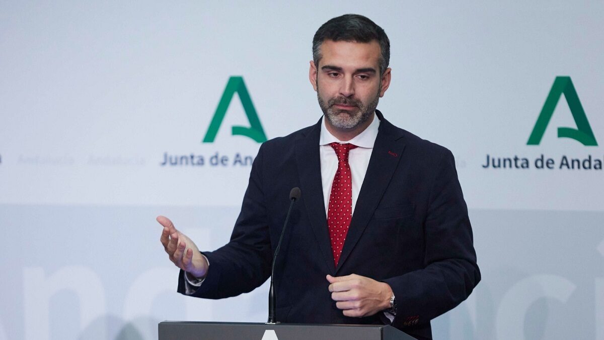 El portavoz de la Junta de Andalucía y consejero, Ramón Fernández Pacheco