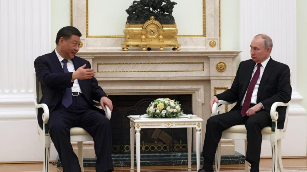 Xi Jinping y Putin arrancan su reunión en Moscú para discutir sobre la paz en Ucrania
