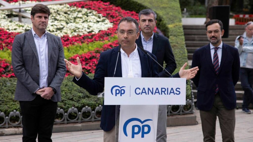 Quién es Carlos Tarife, el diputado del PP que tiene una foto en un sexshop