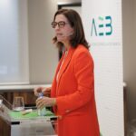 La presidenta de la AEB, Alejandra Kindelán, ofrece una rueda de prensa tras la celebración de la Asamblea General de la AEB