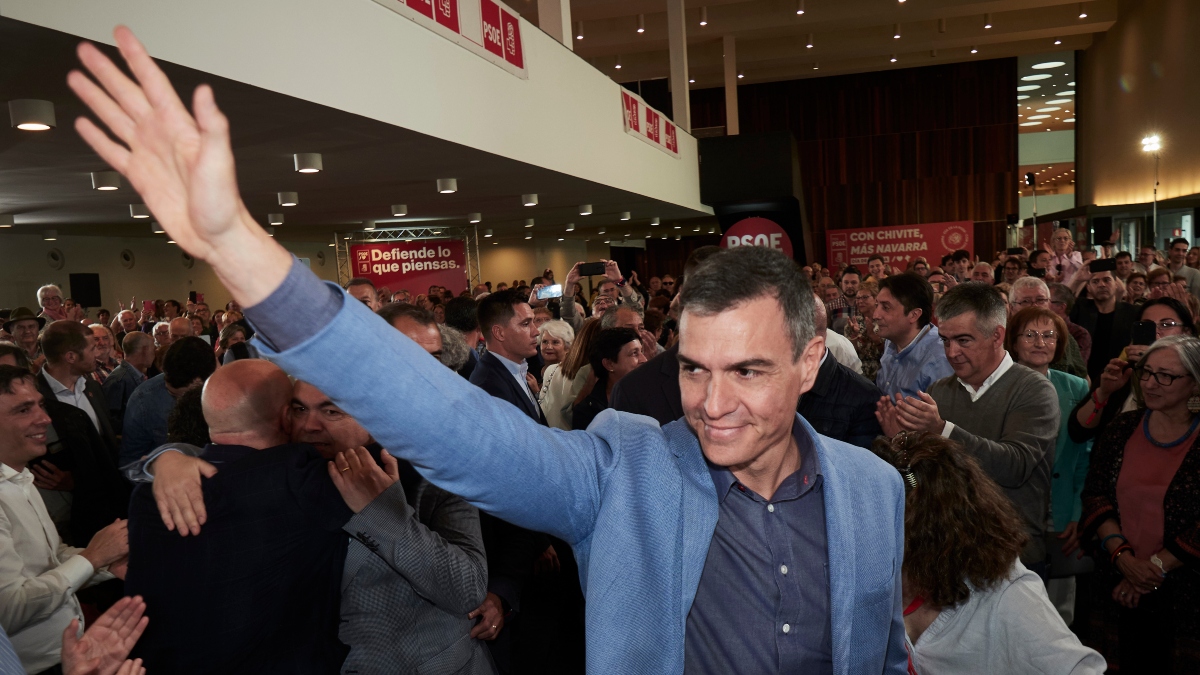 Pedro Sánchez durante el acto del PSOE en Navarra