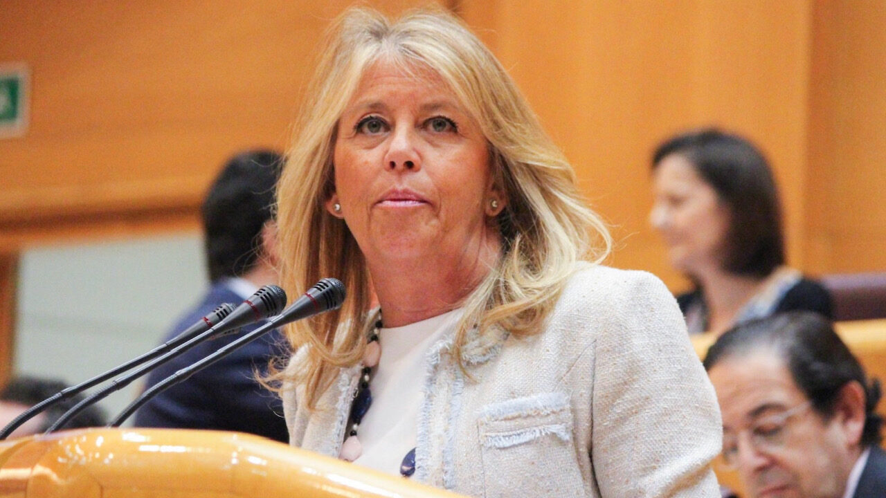 La alcaldesa de Marbella, Ángeles Muñoz, durante una intervención como senadora en imagen de archivo.