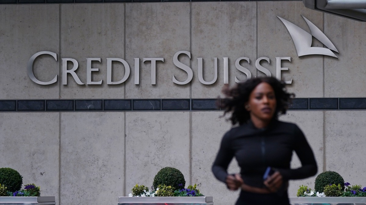 Credit Suisse siguió sufriendo salidas masivas de activos durante el primer trimestre