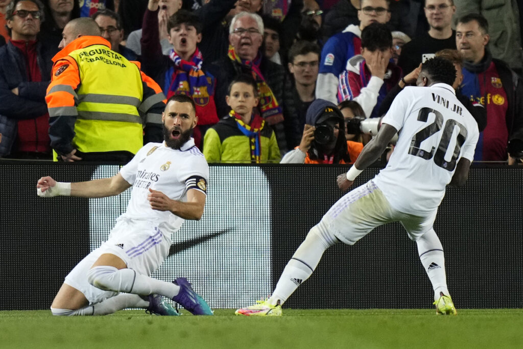Karim Benzema desmiente los rumores: seguirá jugando en el Real Madrid